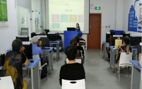 家門口的旅游咨詢服務(wù)來啦 一站式解決您的吃住行游購?qiáng)?>
</div>
<div   id=